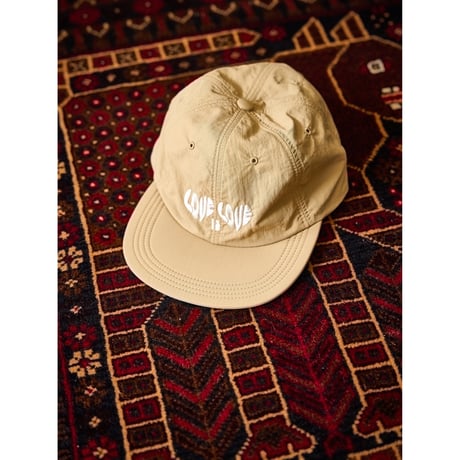 GARBAGE / SOFT BRIM 6 PANEL CAP (LOVE) / BLACK (WHITE EMB)