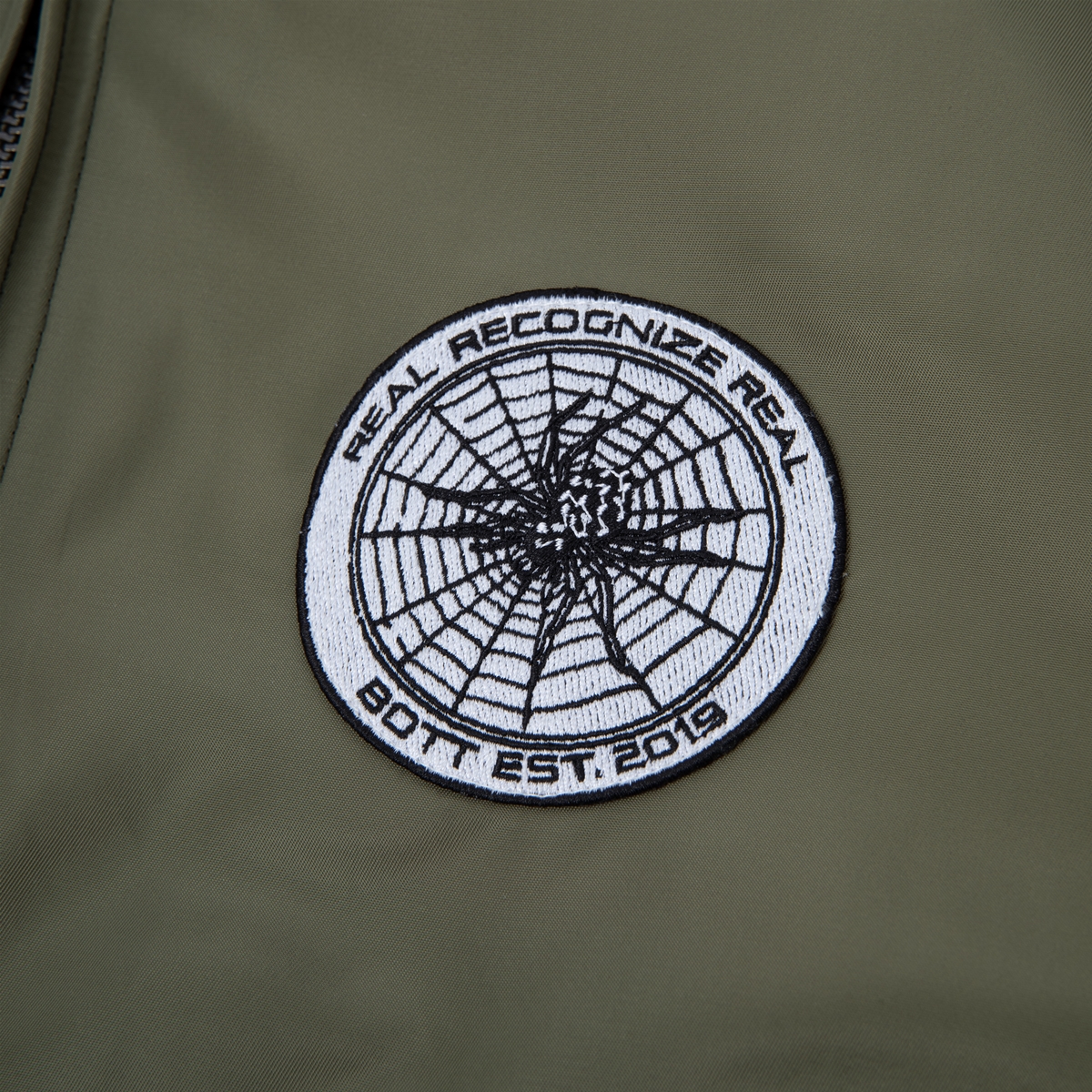 BoTT / NYLON FLIGHT JACKET / OLIVE | Sophomore BoTT / NYLON FLIGHT JACKET / OLIVE | Sophomore