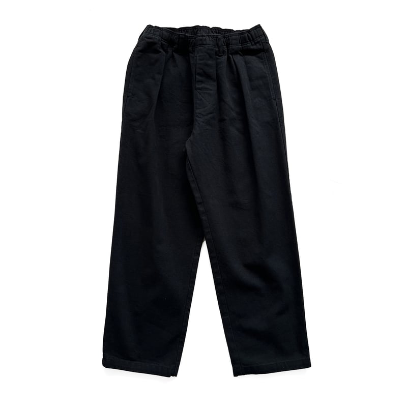 COMFORTABLE REASON / DUCK DAILY SLACKS / BLACK