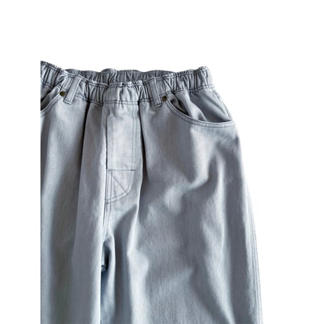 COMFORTABLE REASON / SURFACE DYED DENIM / SMOG