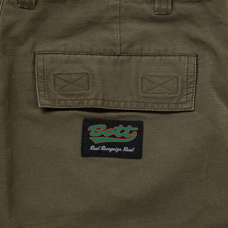BoTT / MESH POCKET CARGO SHORT / OLIVE