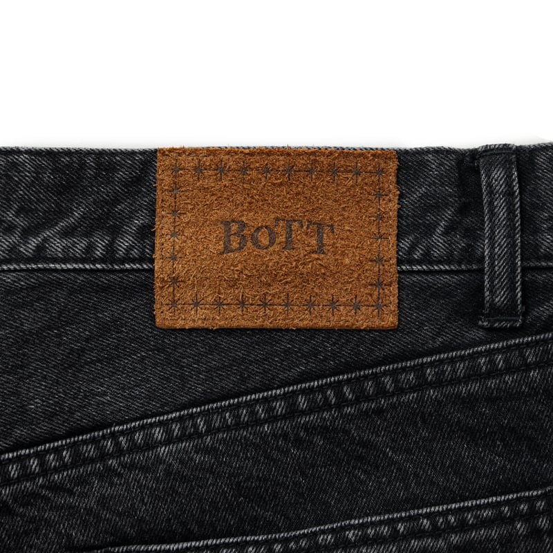 BoTT / LOOSE-FIT JEAN / WASHED BLACK | Sophomore