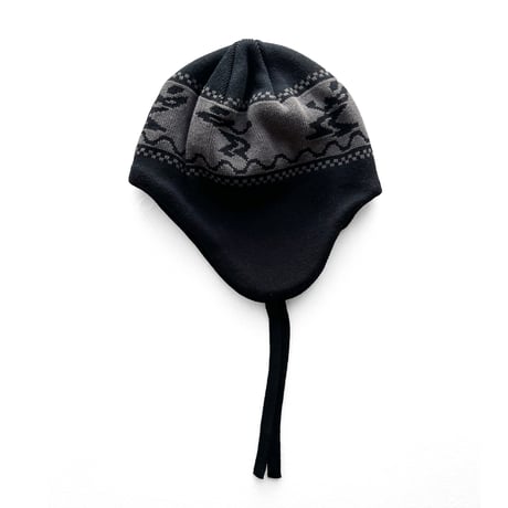 COMFORTABLE REASON / DUB EFFECT EAR FLAP / BLACK