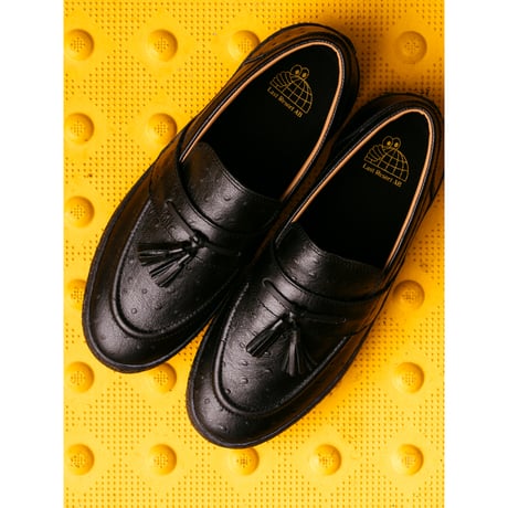 LAST RESORT AB / VM005-LOAFER / OSTRICH BLACK / BLACK