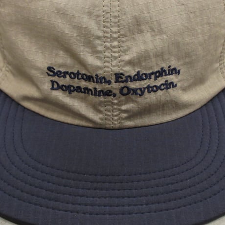 GARBAGE / SOFT BRIM 6 PANEL CAP LOW (HAPPY CHEMICALS) / SAND / NAVY BRIM (NAVY EMB)