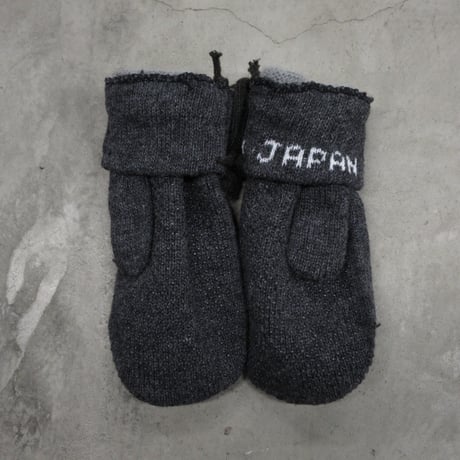 NOROLL / USUALLY MITTEN / ASPHALT