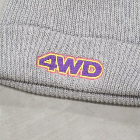 4WD  (4 WORTH DOING) / 4WD BEANIE / GREY