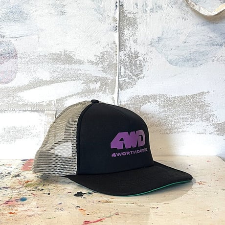 4WD  (4 WORTH DOING) / BUMBPER LOGO TRUCKER HAT / BLACK