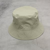tone / REVERSIBLE HAT / SAND