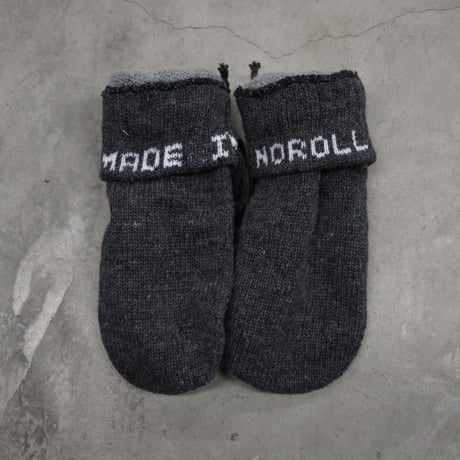 NOROLL / USUALLY MITTEN / ASPHALT