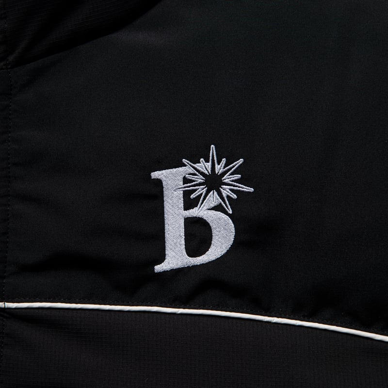 BoTT / B LOGO DOWN JACKET / BLACK | Sophomore BoTT / B LOGO DOWN JACKET / BLACK | Sophomore