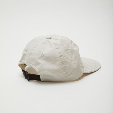 BAL / SOFT VISER 6-PANNEL CAP / WHITE