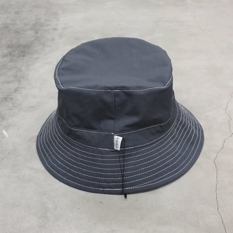 tone / REVERSIBLE HAT / CHACOAL