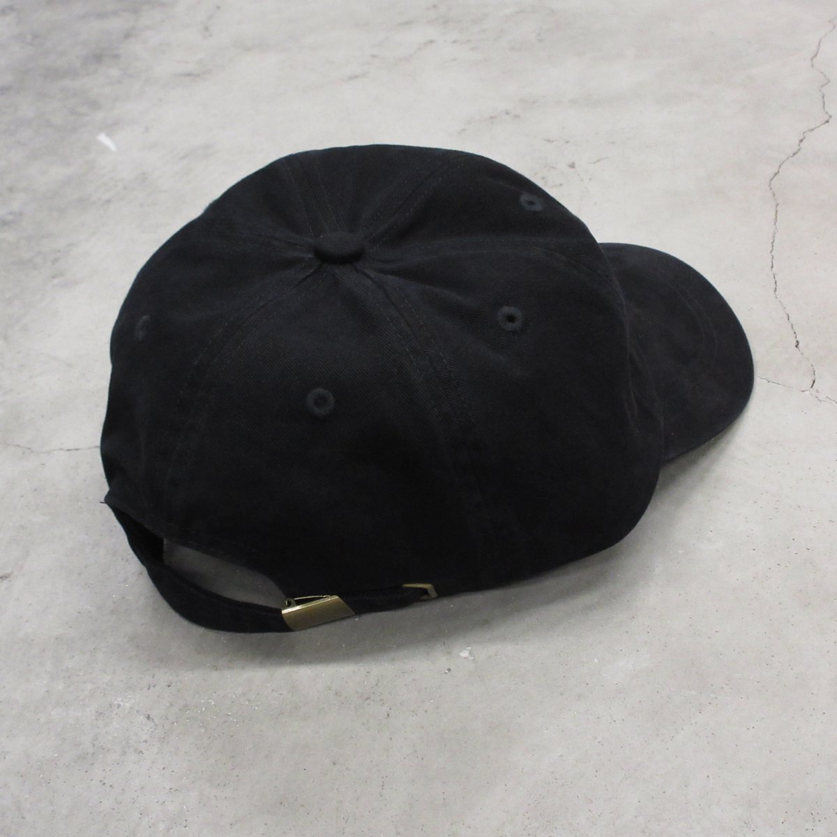 PAJA STUDIO / PJS LOGO CAP / BLACK | Sophomore