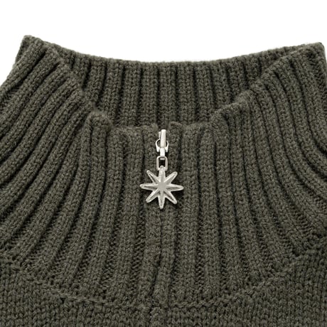 BoTT / HALF-ZIP DRIVERS KNIT / OLIVE