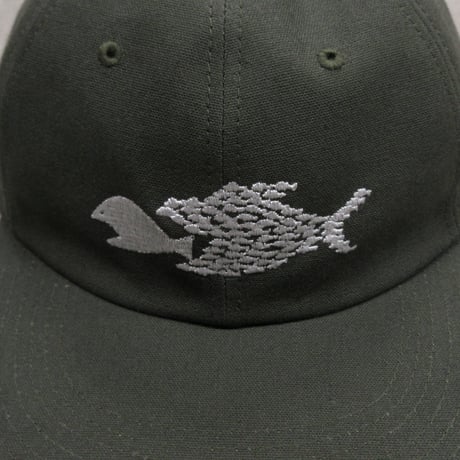 GARBAGE / HARD BRIM 6 PANEL CAP LOW (SOLIDARITY) / OLIVE GREEN (WHITE EMB)