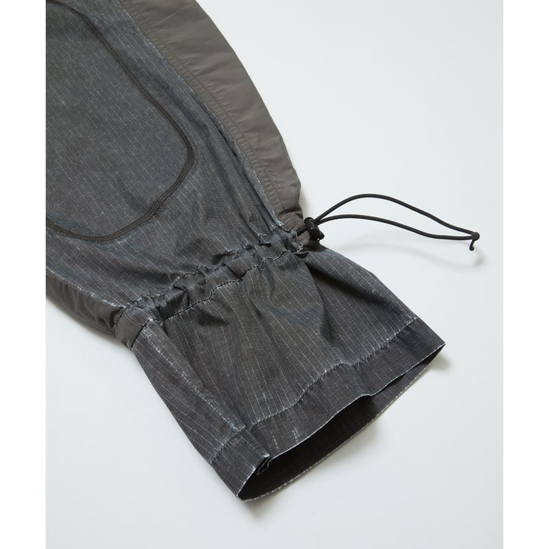 BAL / PIGMENT NYLON TRACK PANT / BLACK | Sophomore