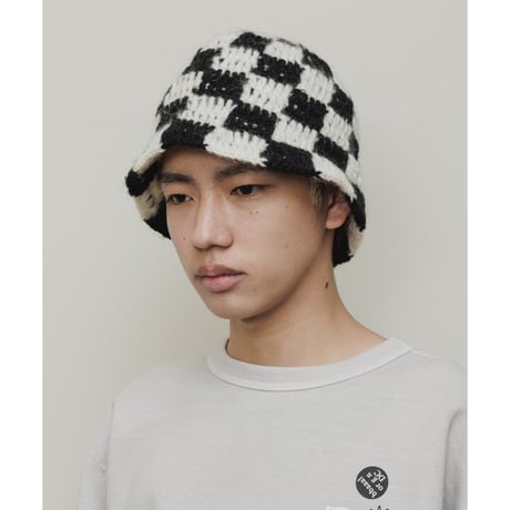 BAL / HAND KNIT BUCKET HAT / WHITE