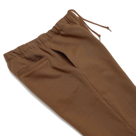 TRIBE WEAR / BASIC SWEAT PANTS / BROWN