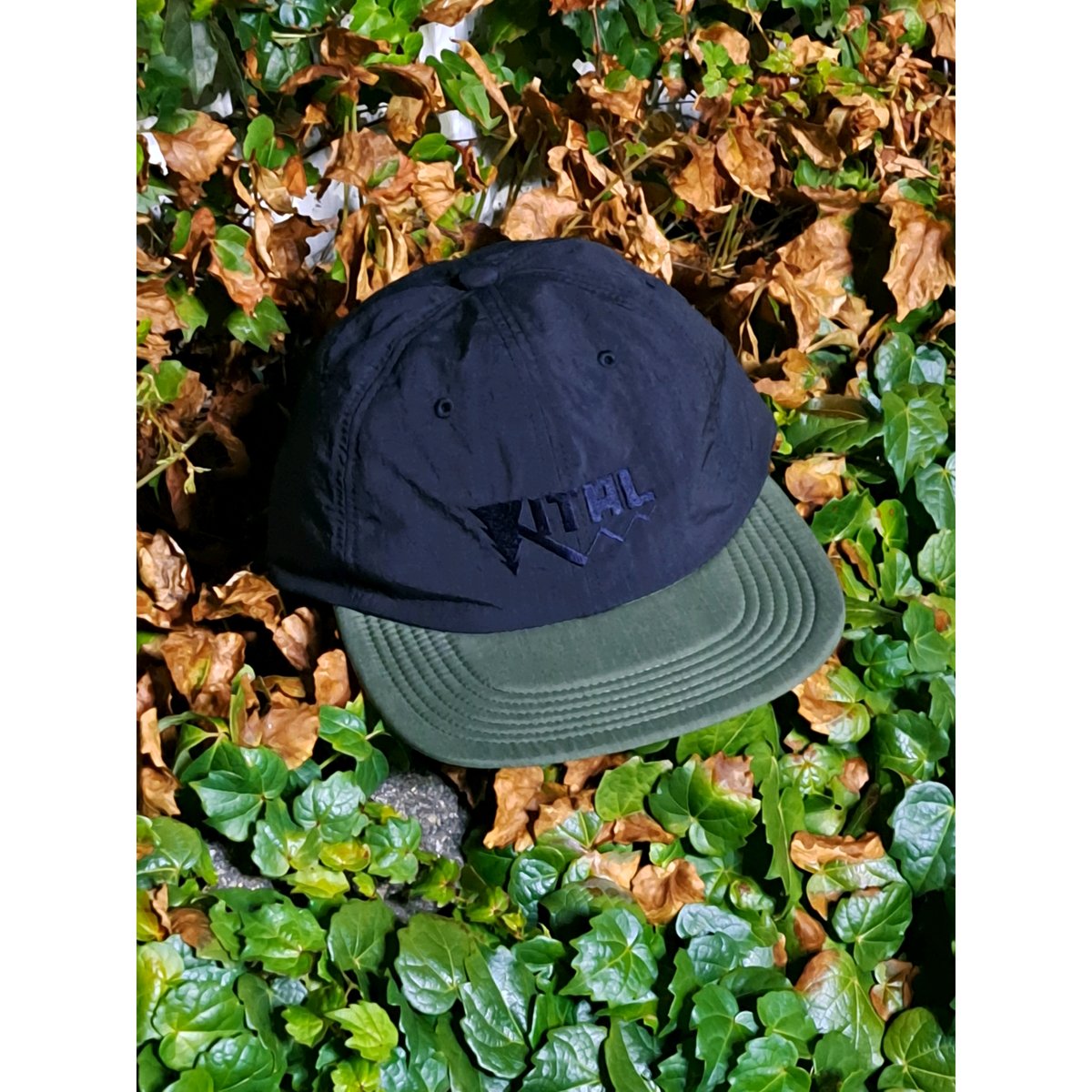 帽子 GARBAGE SoftBrim 6Panel Cap (VITAL) GARBAGE / SOFT BRIM 6 PANEL CAP (VITAL) / NAVY