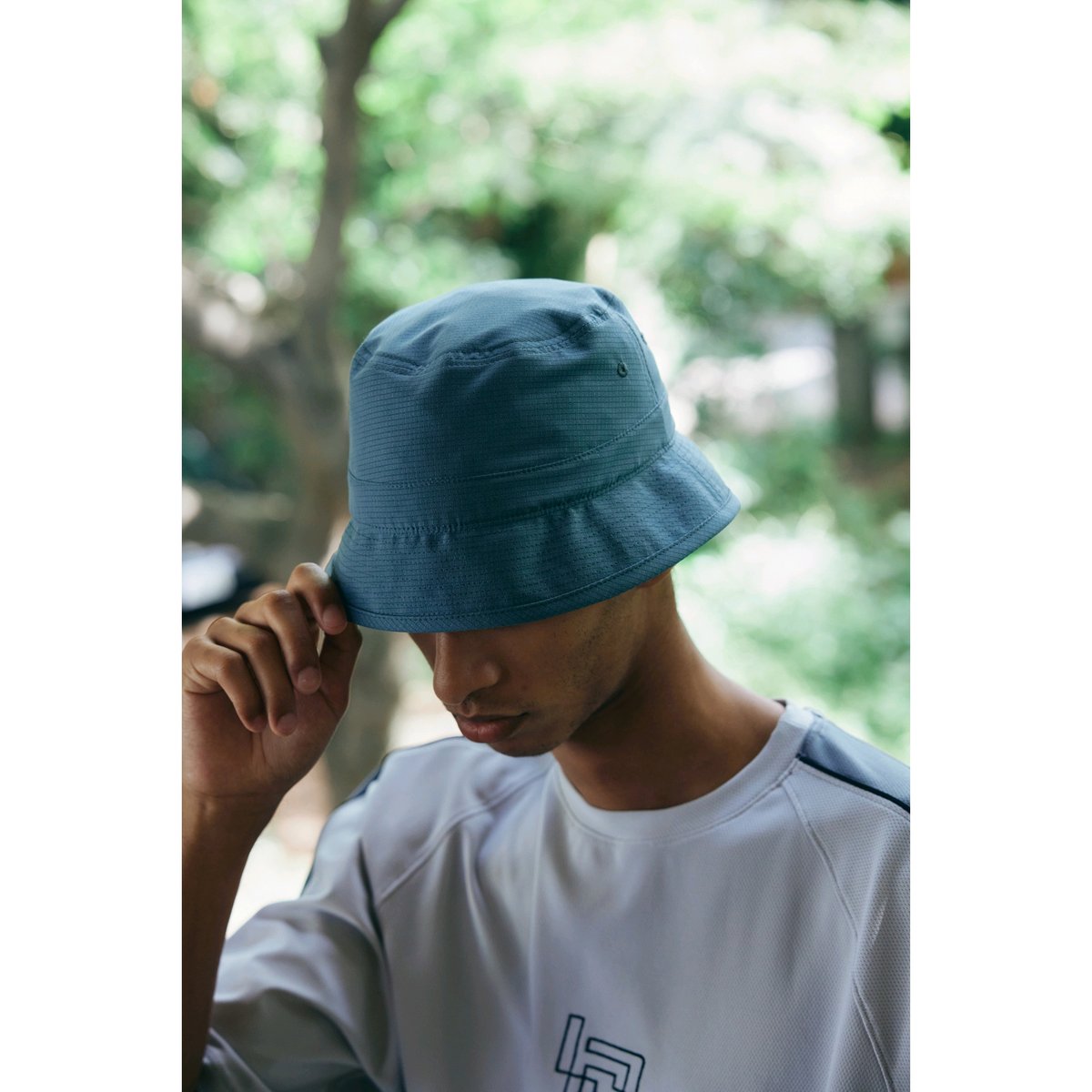 COMFORTABLE REASON / SENIOR AIR HAT / BLUETTE |