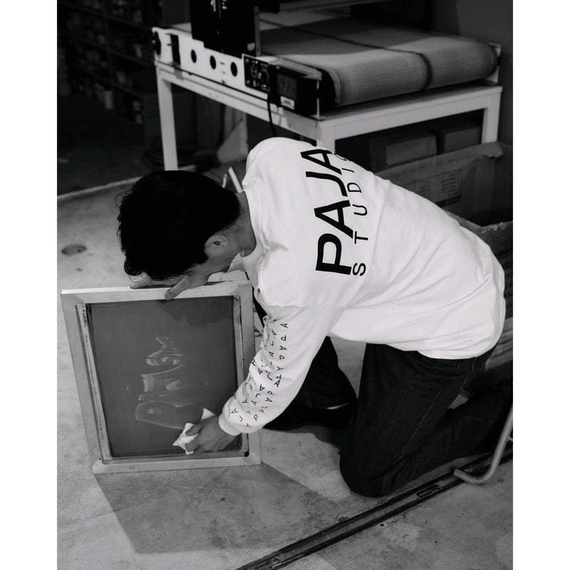 PAJA STUDIO / A LOGO L/S TEE / WHITE | Sophomore