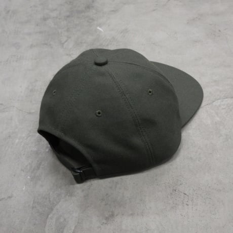 GARBAGE / HARD BRIM 6 PANEL CAP LOW (SOLIDARITY) / OLIVE GREEN (WHITE EMB)