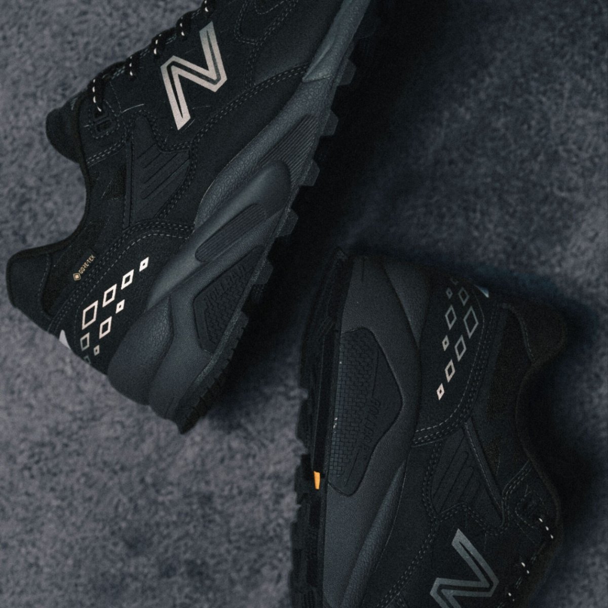 NEW BALANCE MT580 NEW BALANCE MT580