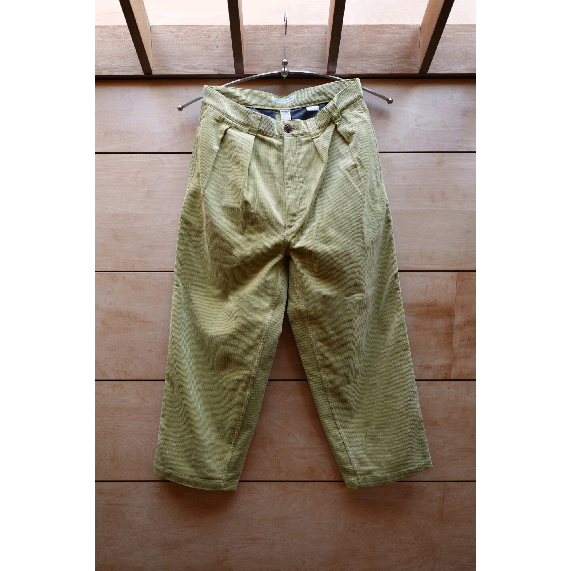 NOROLL / THICK WALK CORDS PANTS / LIME GREEN |