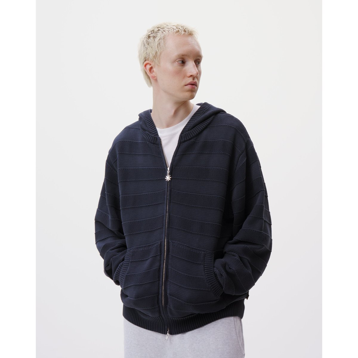 BoTT / KNIT ZIP HOODIE / NAVY | Sophomore
