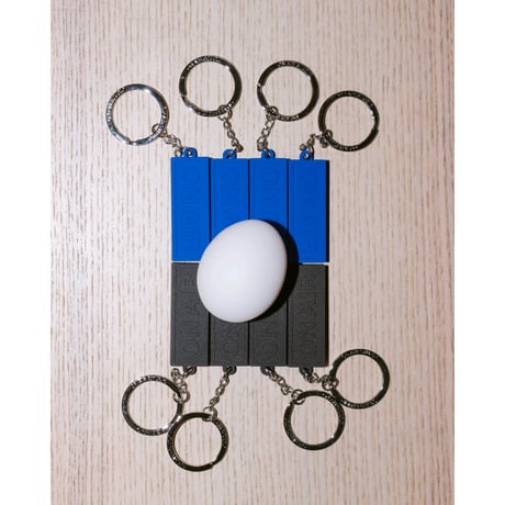 ON-AIR / ON AIR BASIC LOGO RUBBER KEYCHAIN / BLACK