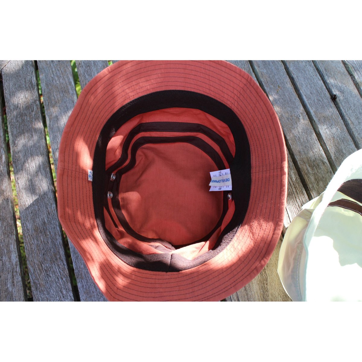 NOROLL / OZ HAT / SALMON ORANGE | Sophomore