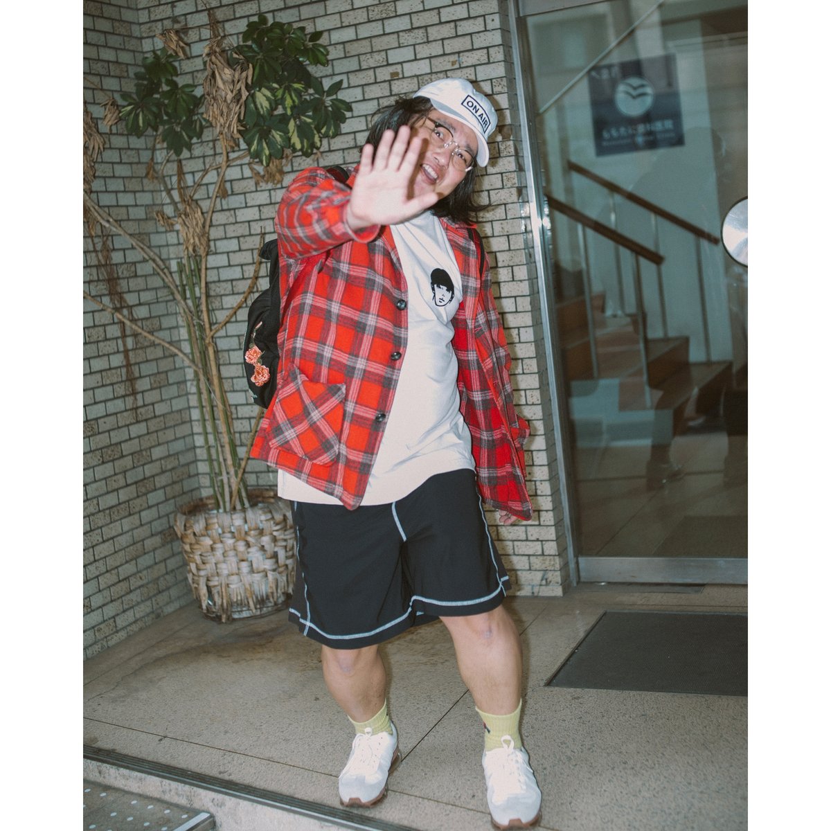 Kyne Ceramic Tray On Air キネ ON-AIR / FLOCK PRINTED KYNE STAMP S/SL TEE GARM