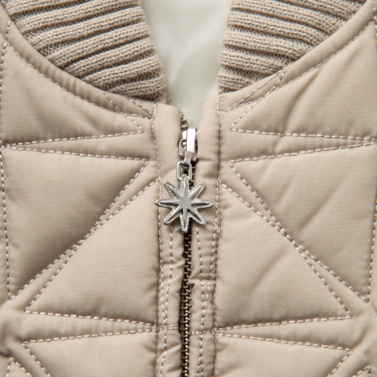 BoTT / QUILTED SPARKLE VEST / NATURAL | Sophomore BoTT / QUILTED SPARKLE VEST / NATURAL | Sophomore