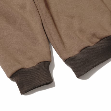 HOMBRE NINO / REVERSIBLE CREW NECK / BROWN