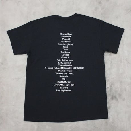 Sophomore / LOGO S/S TEE / BLACK