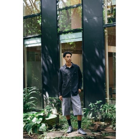 COMFORTABLE REASON / DENIM BUGGY SHORTS / GREY