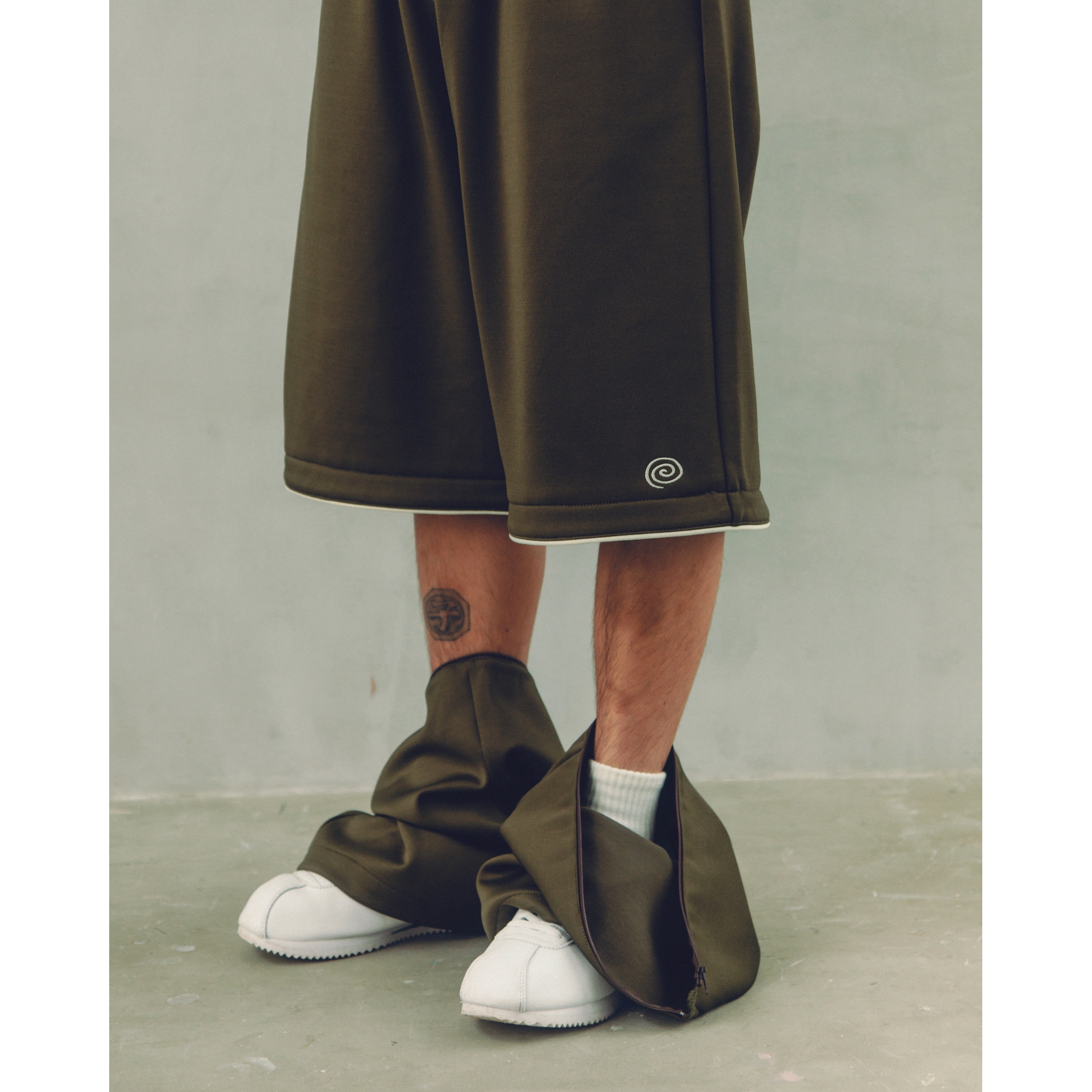 SOL soonerorlater / 2WAY TRACK PANTS / NAVY | Sophomore
