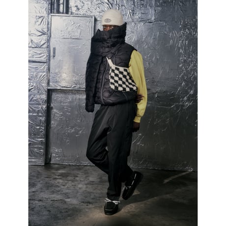 BAL / HAND KNIT SACOCHE / WHITE