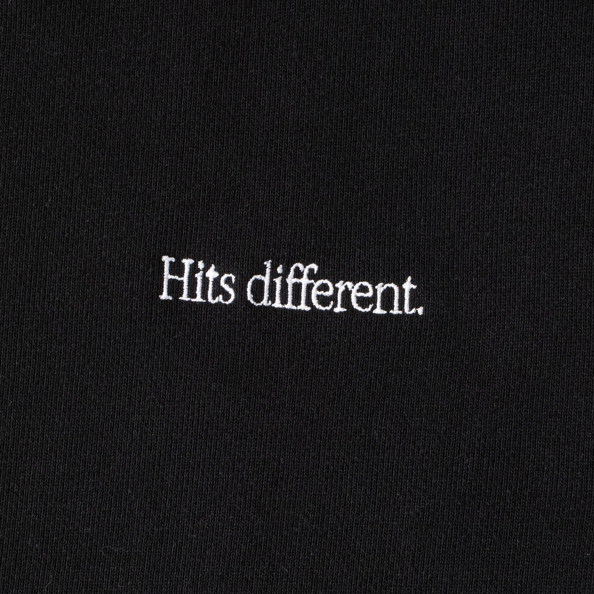 SOL soonerorlater / APPLE SWEATSHIRTS / BLACK |