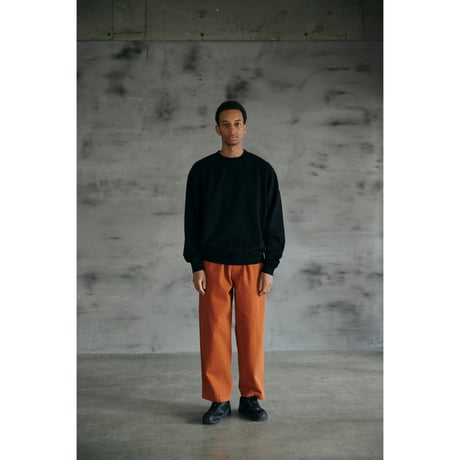 COMFORTABLE REASON / BOUCLE LOGO SWEAT / BLACK