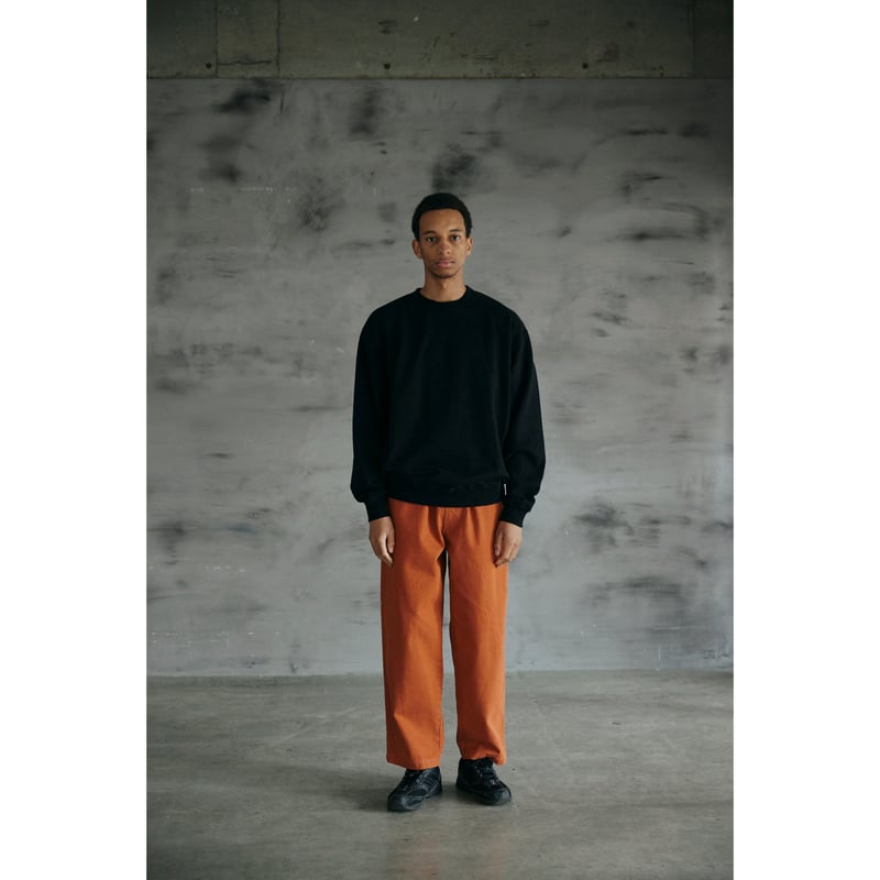 COMFORTABLE REASON / BOUCLE LOGO SWEAT / BLACK
