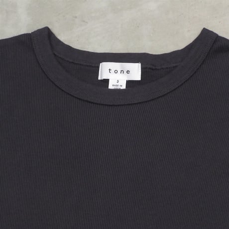 tone / SUPIMA RIBED CREW NECK SHIRT / CHACOAL