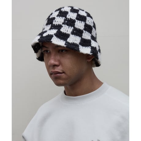 BAL / CHECKERED HAND KNIT BUCKET HAT / BLACK