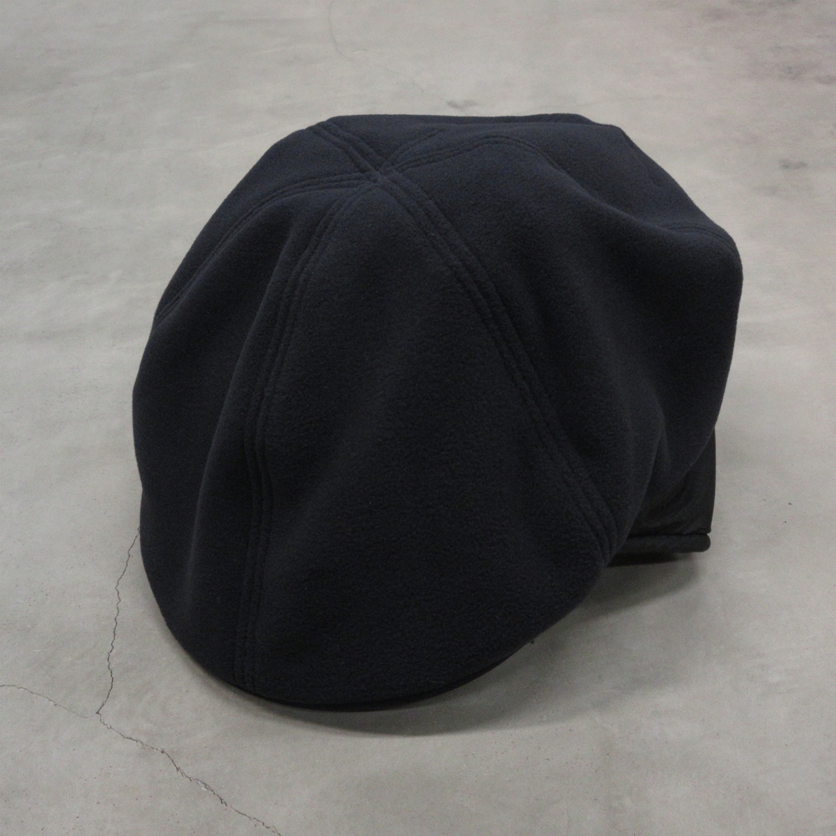 NOROLL / FLEECE CASQUETTE / BLACK | Sophomore