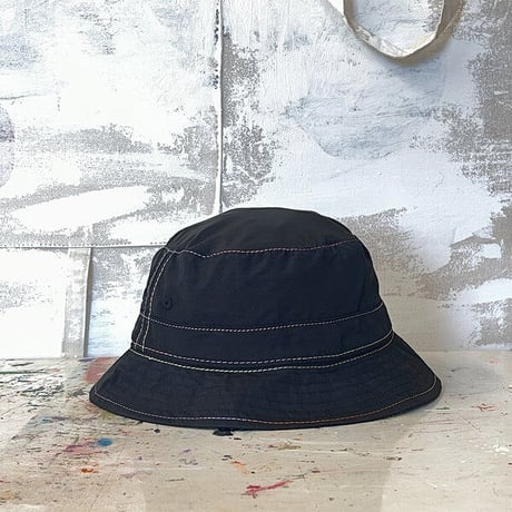 4WD  (4 WORTH DOING) / GRADIENT STITCH NYLON BUCKET / BLACK