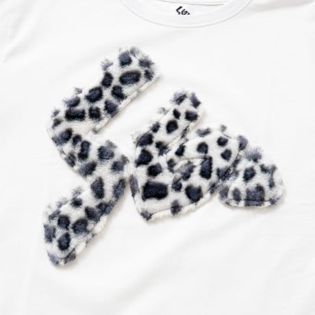 SPECIAL GUEST K.K. / FAUX FUR PATCH TEE / WHITE