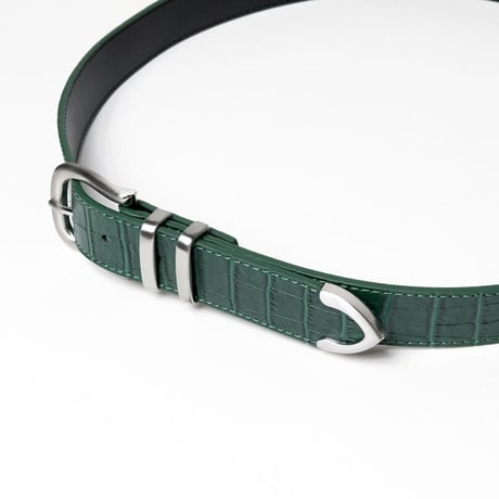 STUSSY / GATOR LEATHER DRESS BELT / GREEN