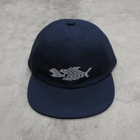 GARBAGE / HARD BRIM 6 PANEL CAP LOW (SOLIDARITY) / NAVY (WHITE EMB)