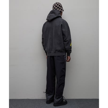 BAL / PIGMENT NYLON TRACK PANT / BLACK